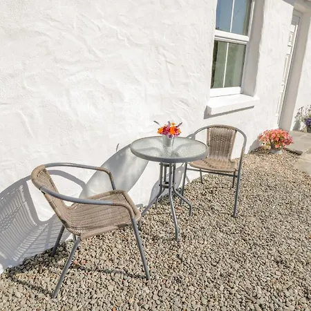 Tigh Mhicheal Phaidin *