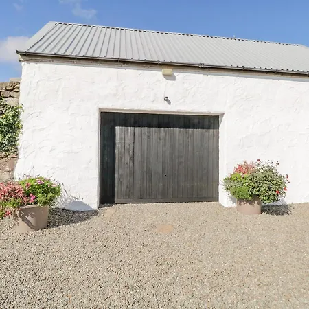 Tigh Mhicheal Phaidin بيت للعطل