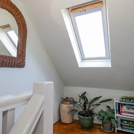 Tigh Mhicheal Phaidin Finny