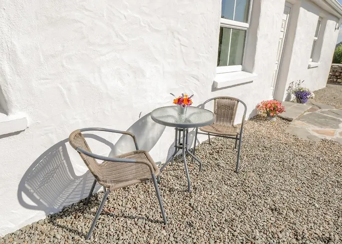 Tigh Mhicheal Phaidin *