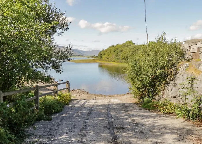 Tigh Mhicheal Phaidin Finny