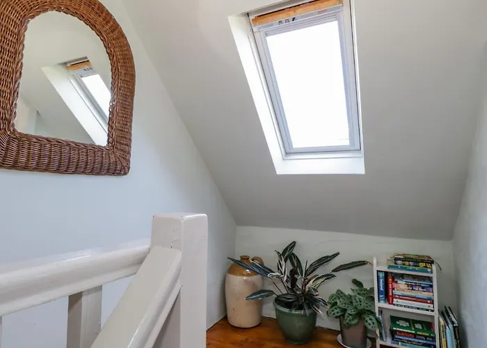 Tigh Mhicheal Phaidin Finny